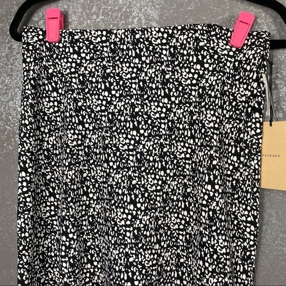 Halogen Bias Cut Midi Skirt. Black and White Leopard Dot. Flowy. Animal print - Picture 4 of 8